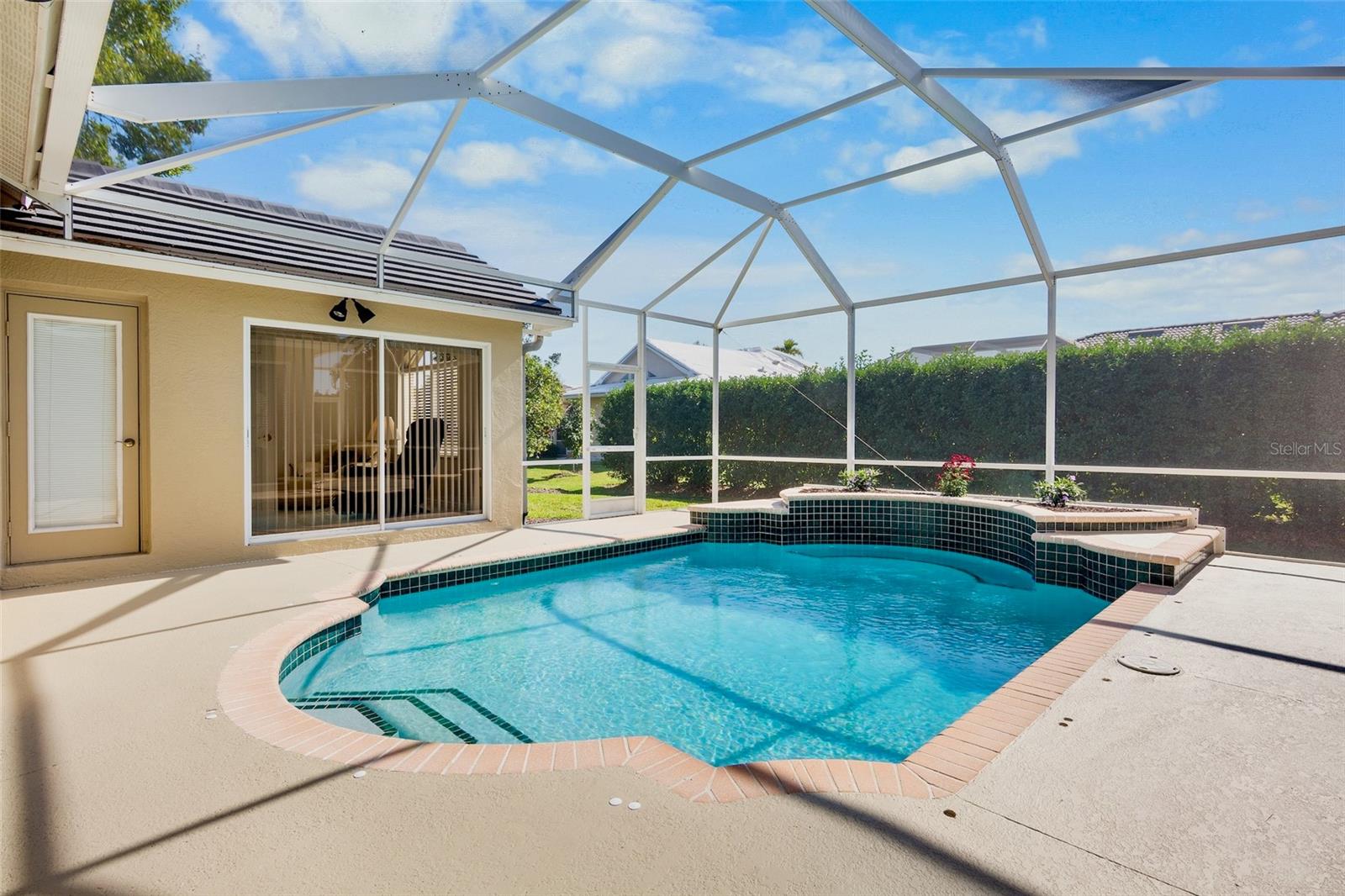 TURTLE ROCK - Residential