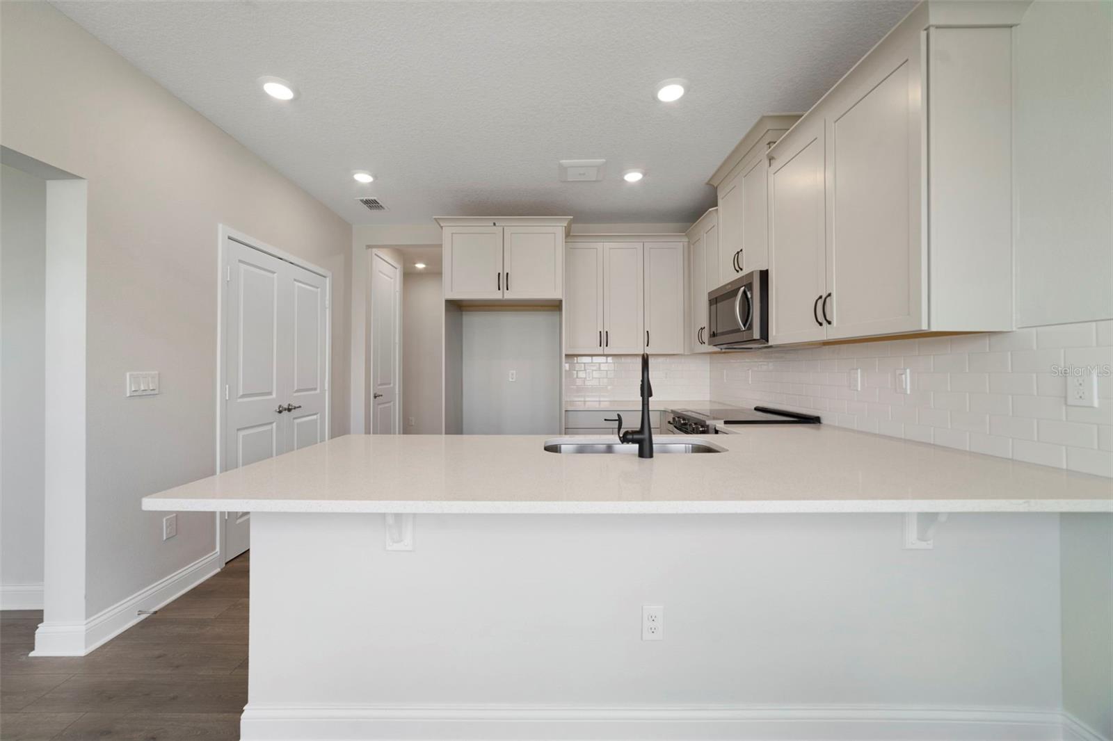 7545 LAUREATE BOULEVARD 7202