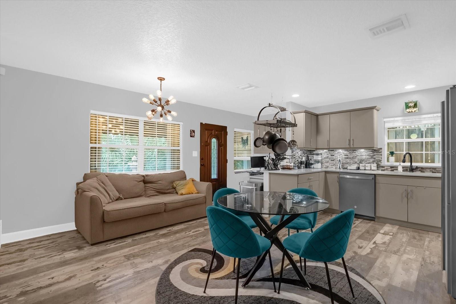 107 NE IVANHOE BOULEVARD