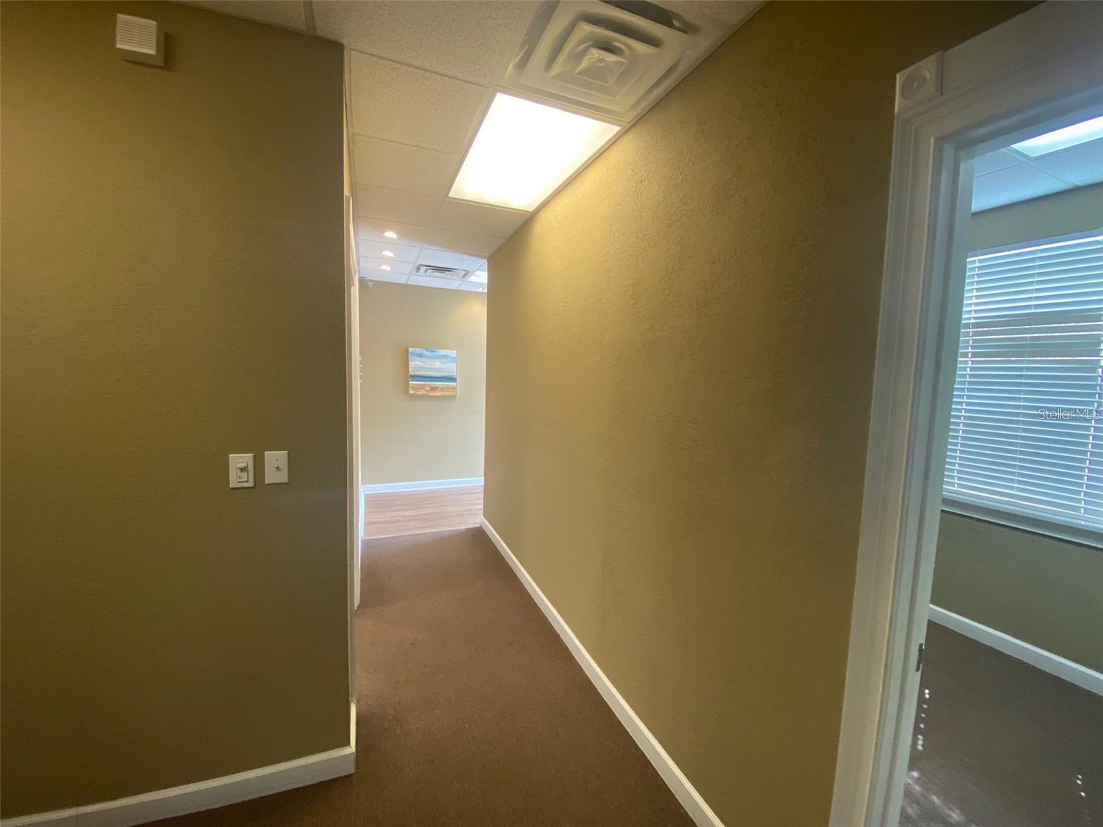 ALAFAYA PROFESSIONAL PARK - Commercial Lease