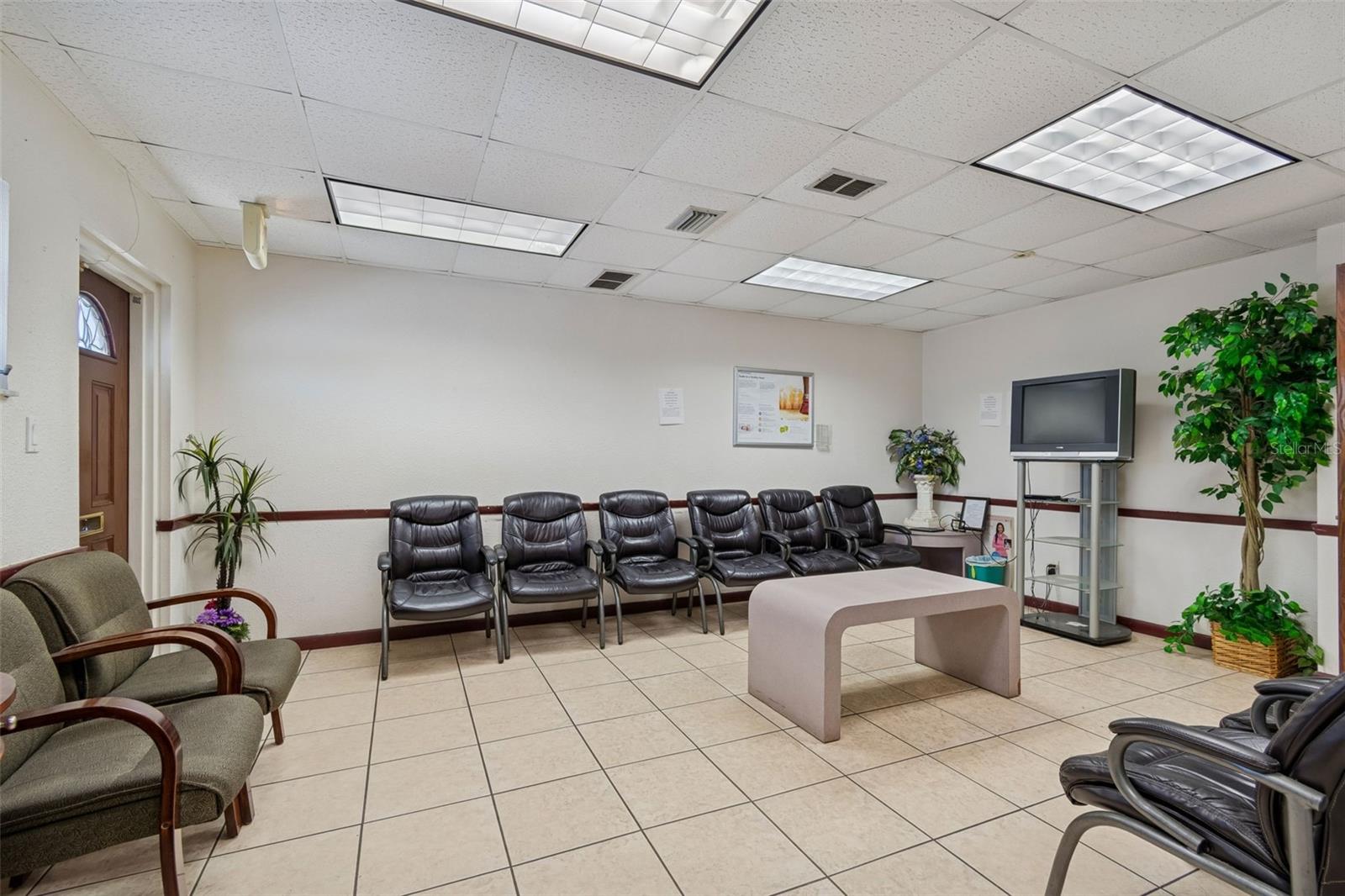 KORTSCHS WEDGEWOOD PARK TR A PT REP - Commercial Sale