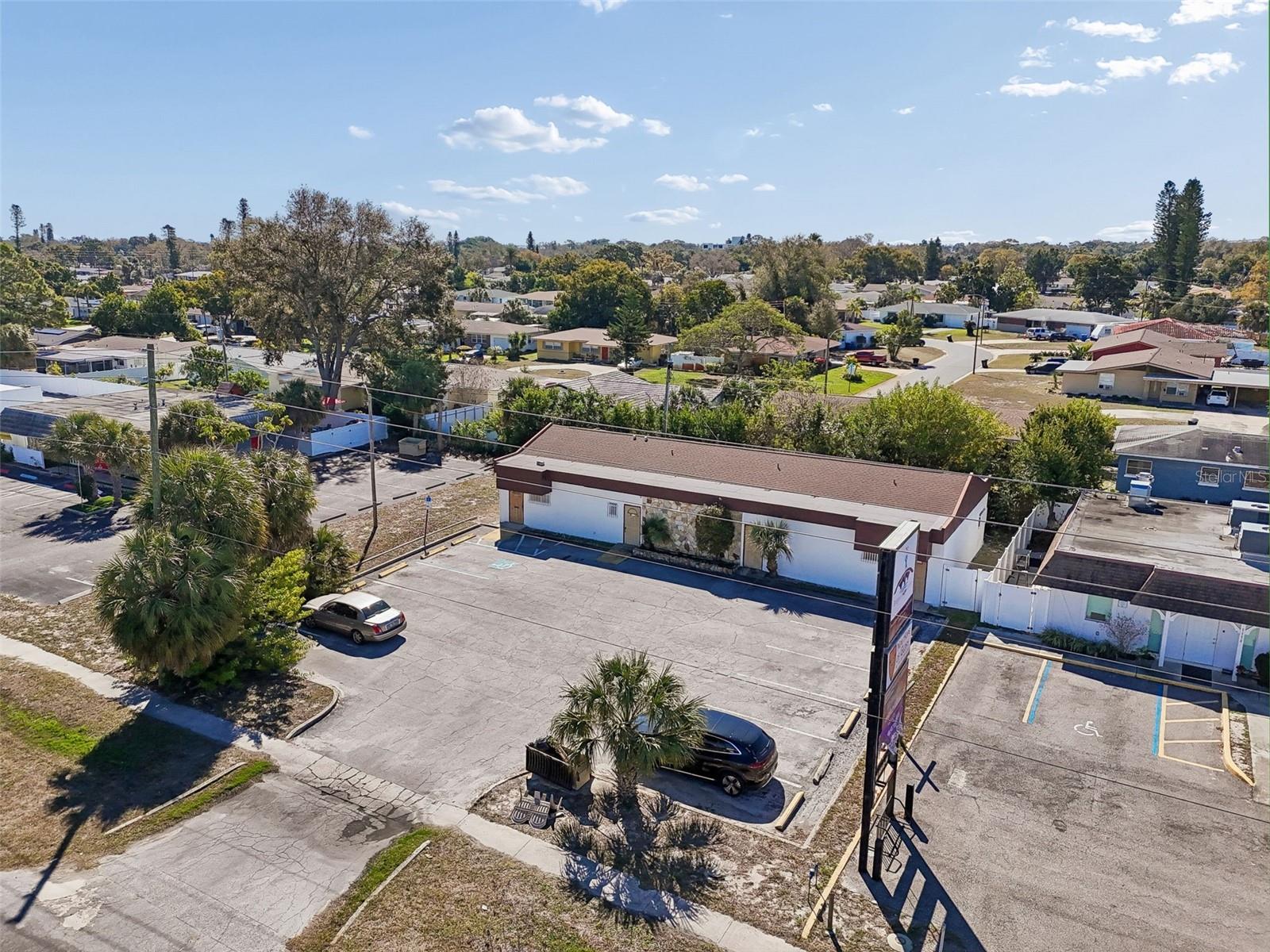 KORTSCHS WEDGEWOOD PARK TR A PT REP - Commercial Sale