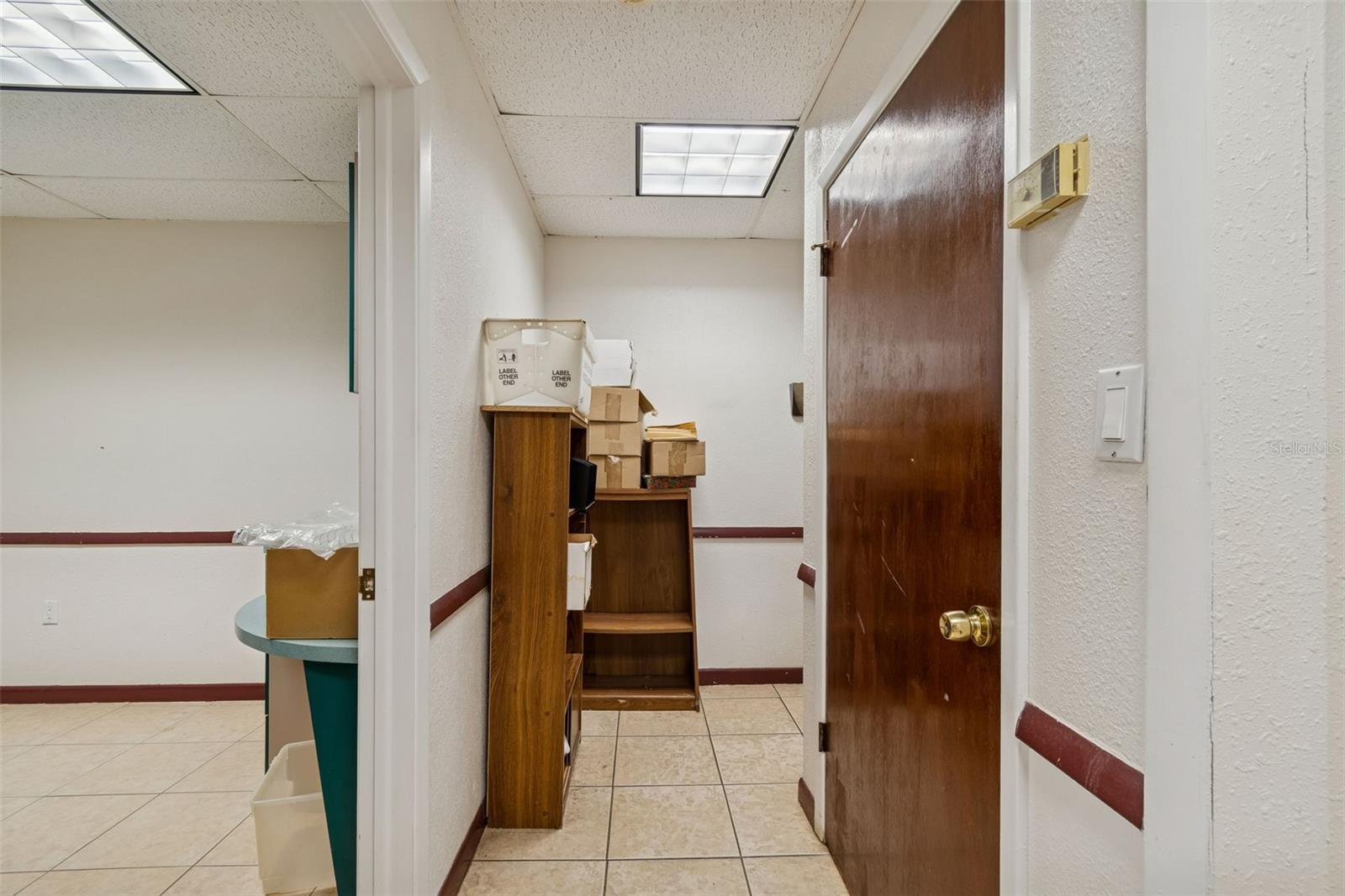 KORTSCHS WEDGEWOOD PARK TR A PT REP - Commercial Sale