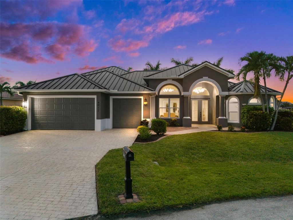 Photo of 4012 SW 29th Avenue, Cape Coral, FL 33914 (MLS # C7513079)