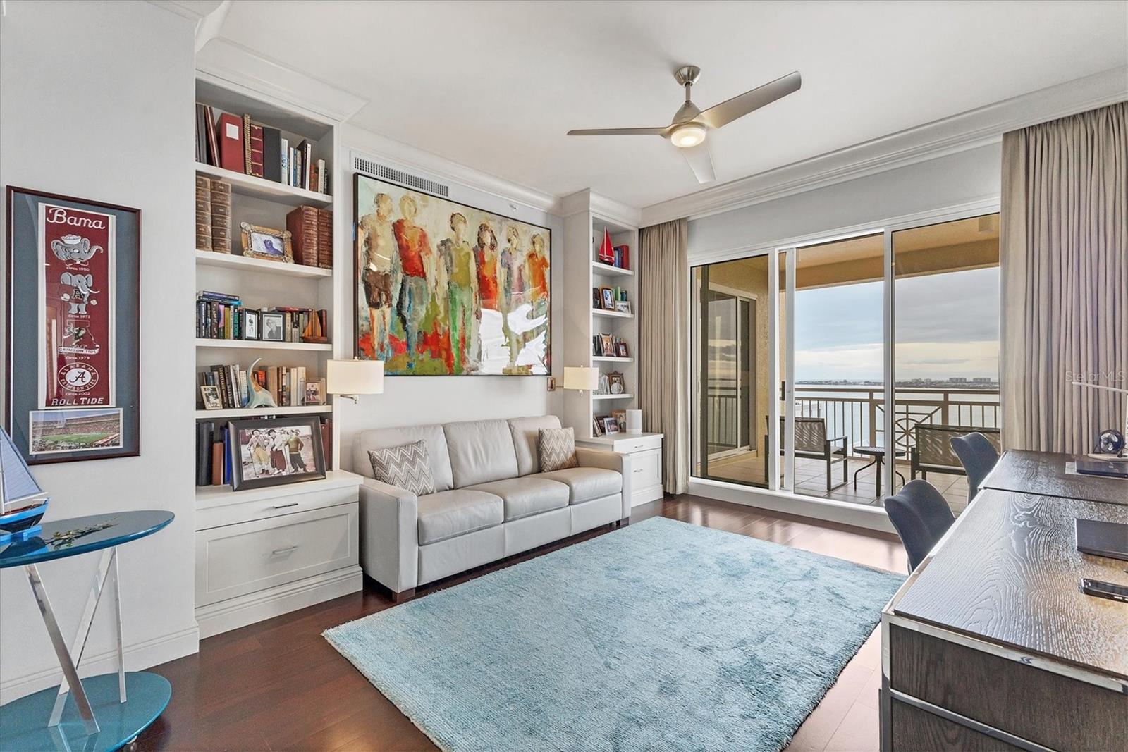 THE TOWER RESIDENCES - Residential