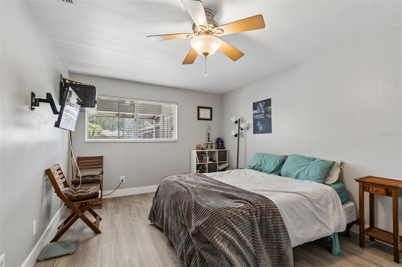 AZALEA WOODS CONDO - Residential