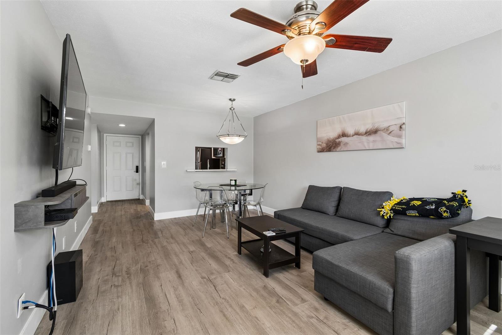 AZALEA WOODS CONDO - Residential