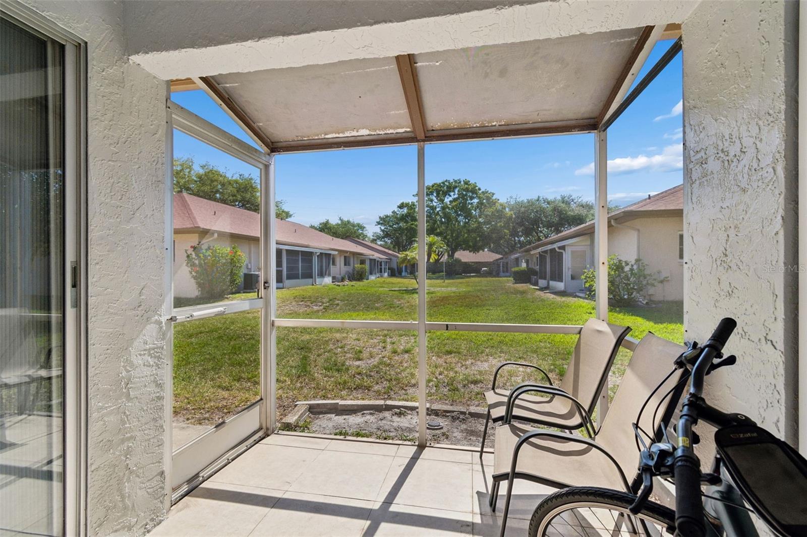 AZALEA WOODS CONDO - Residential