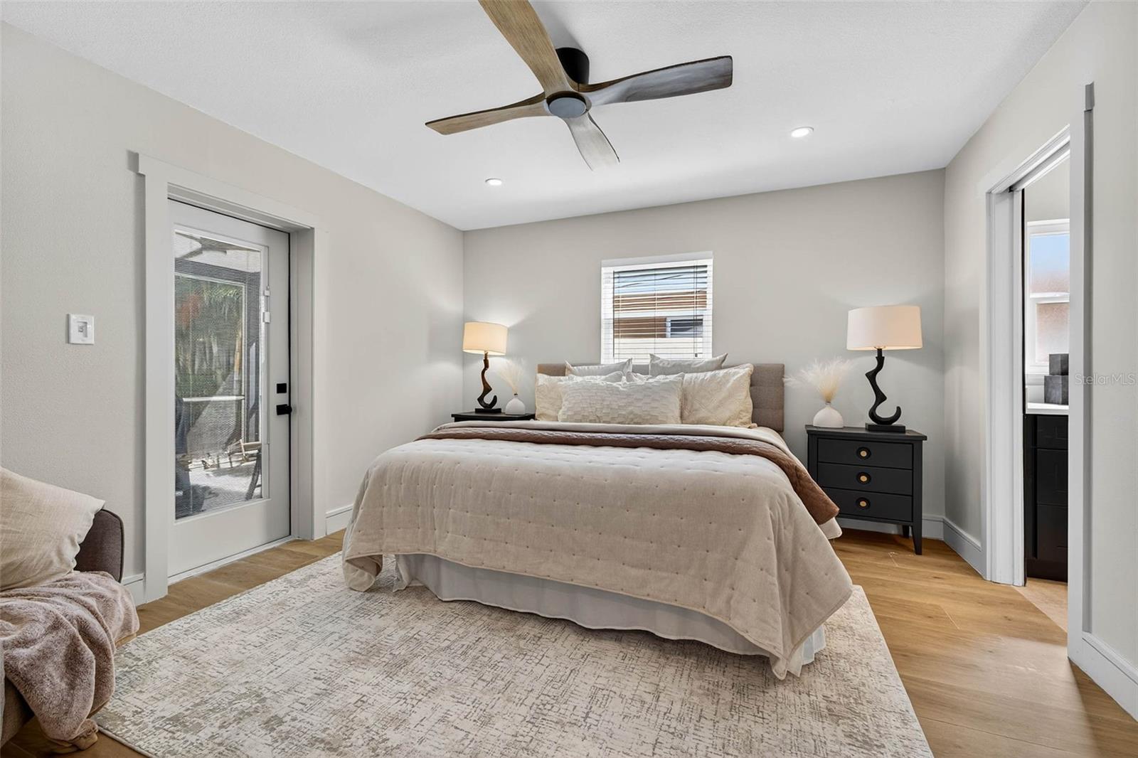 SHORE ACRES OVERLOOK SEC - Residential Lease