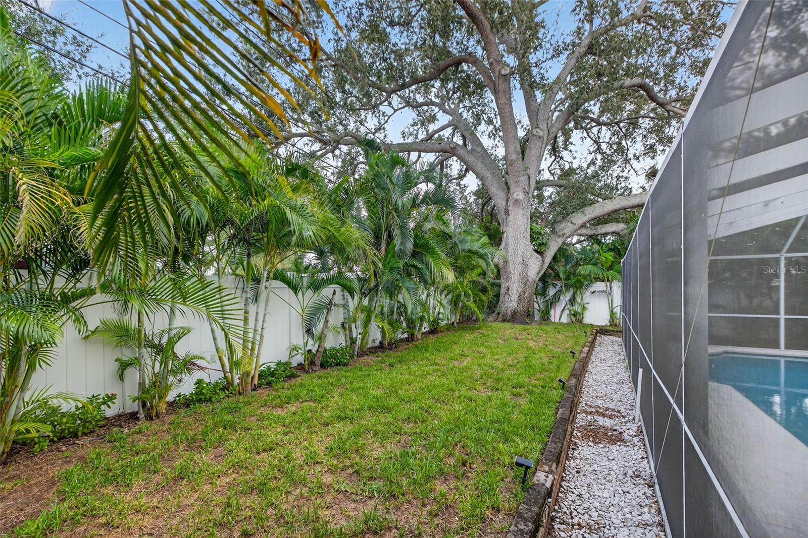 SHORE ACRES OVERLOOK SEC - Residential Lease