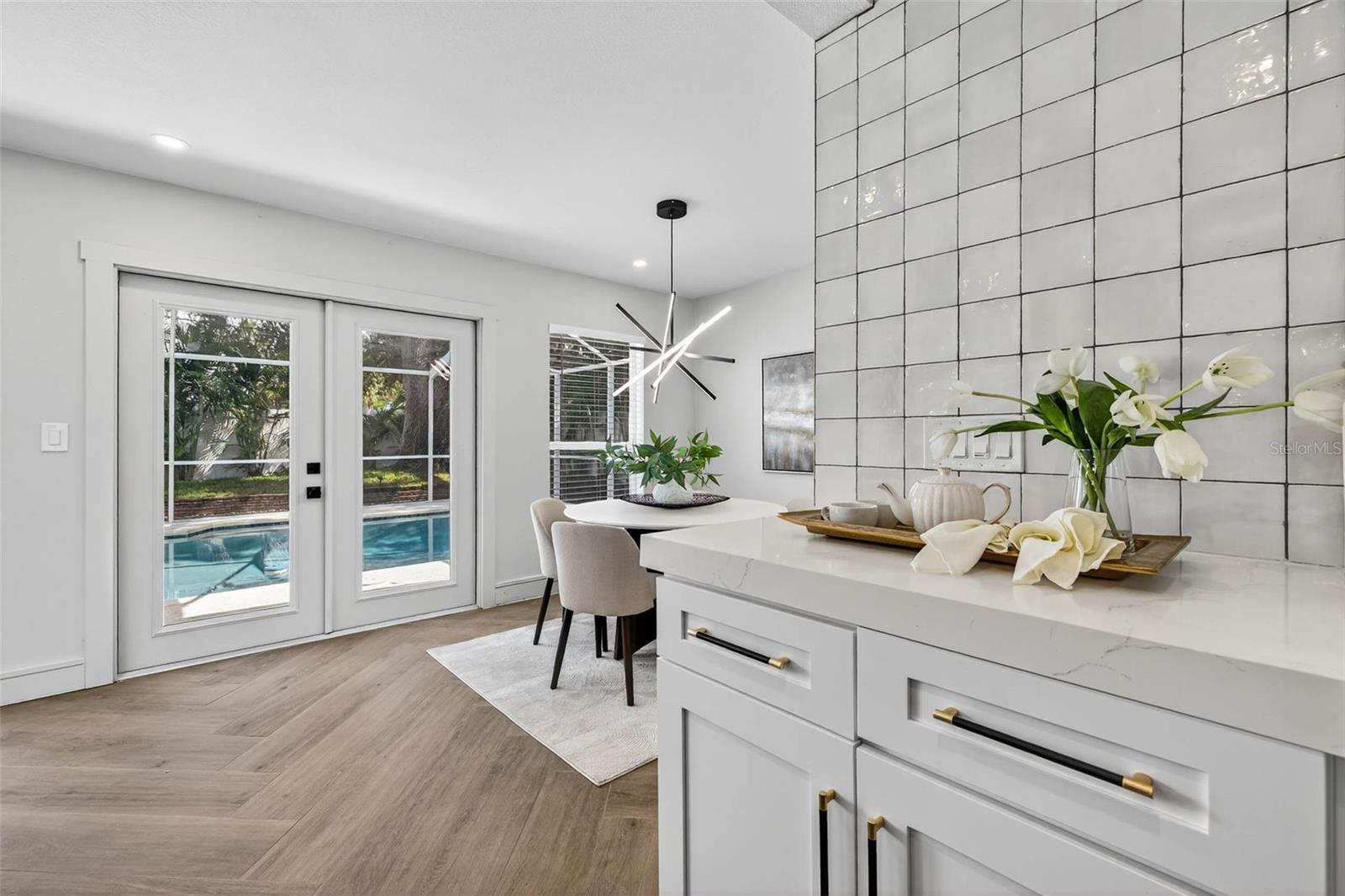 SHORE ACRES OVERLOOK SEC - Residential Lease