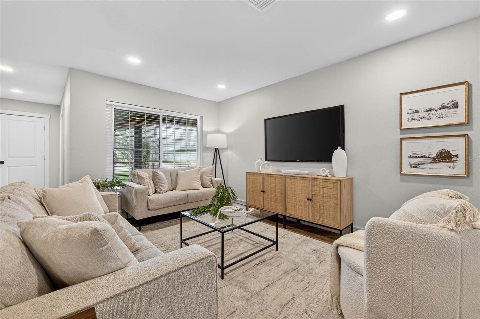 SHORE ACRES OVERLOOK SEC - Residential Lease