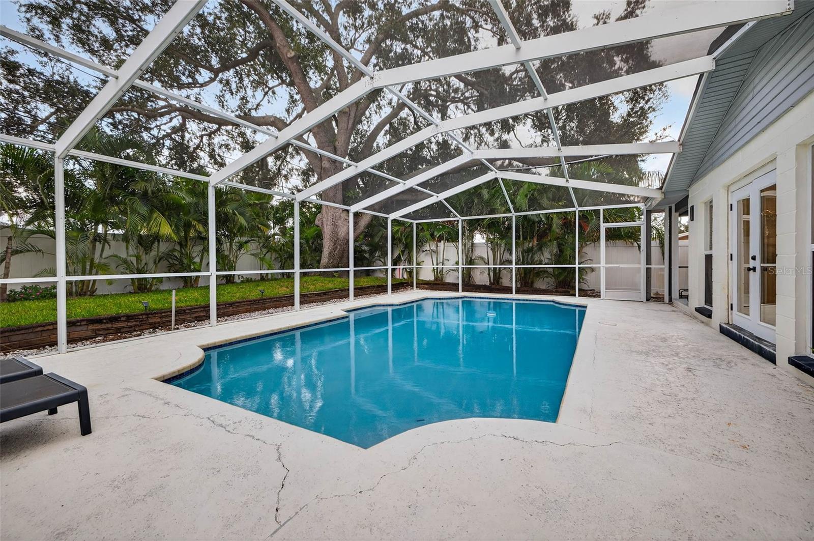 SHORE ACRES OVERLOOK SEC - Residential Lease