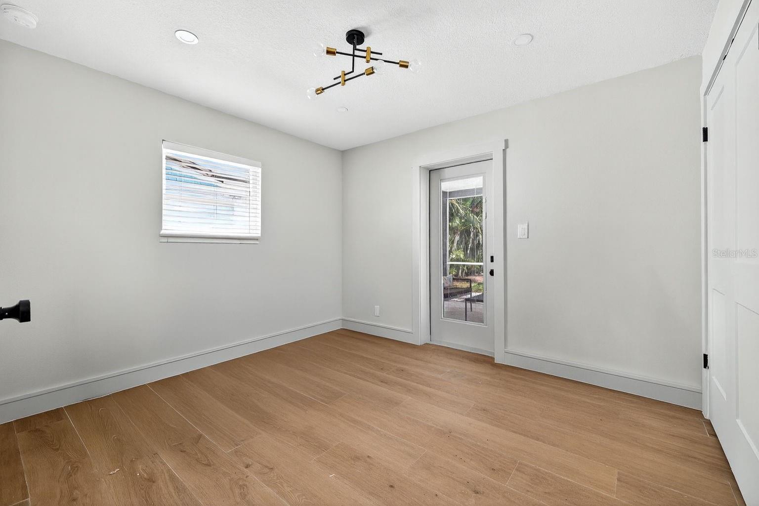 SHORE ACRES OVERLOOK SEC - Residential Lease