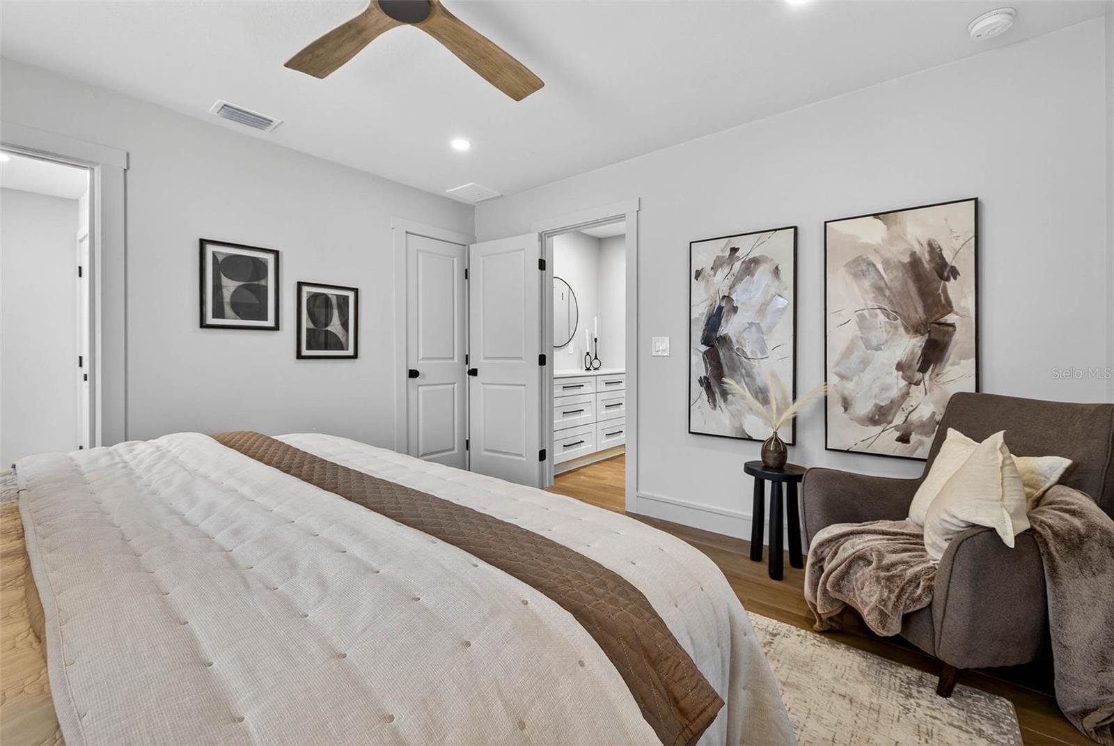 SHORE ACRES OVERLOOK SEC - Residential Lease