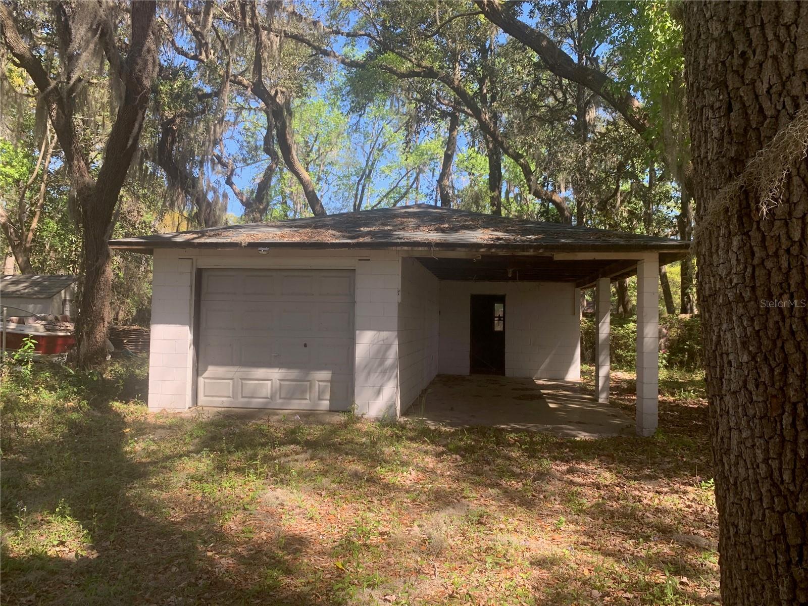 DOCTORS LAKE ESTATES - Residential