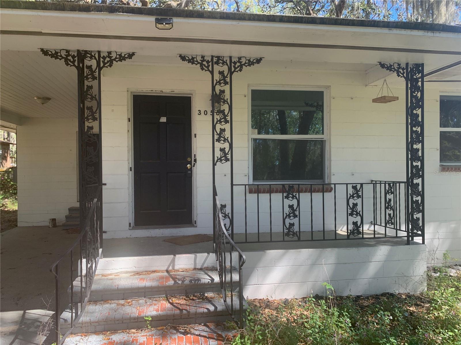 DOCTORS LAKE ESTATES - Residential