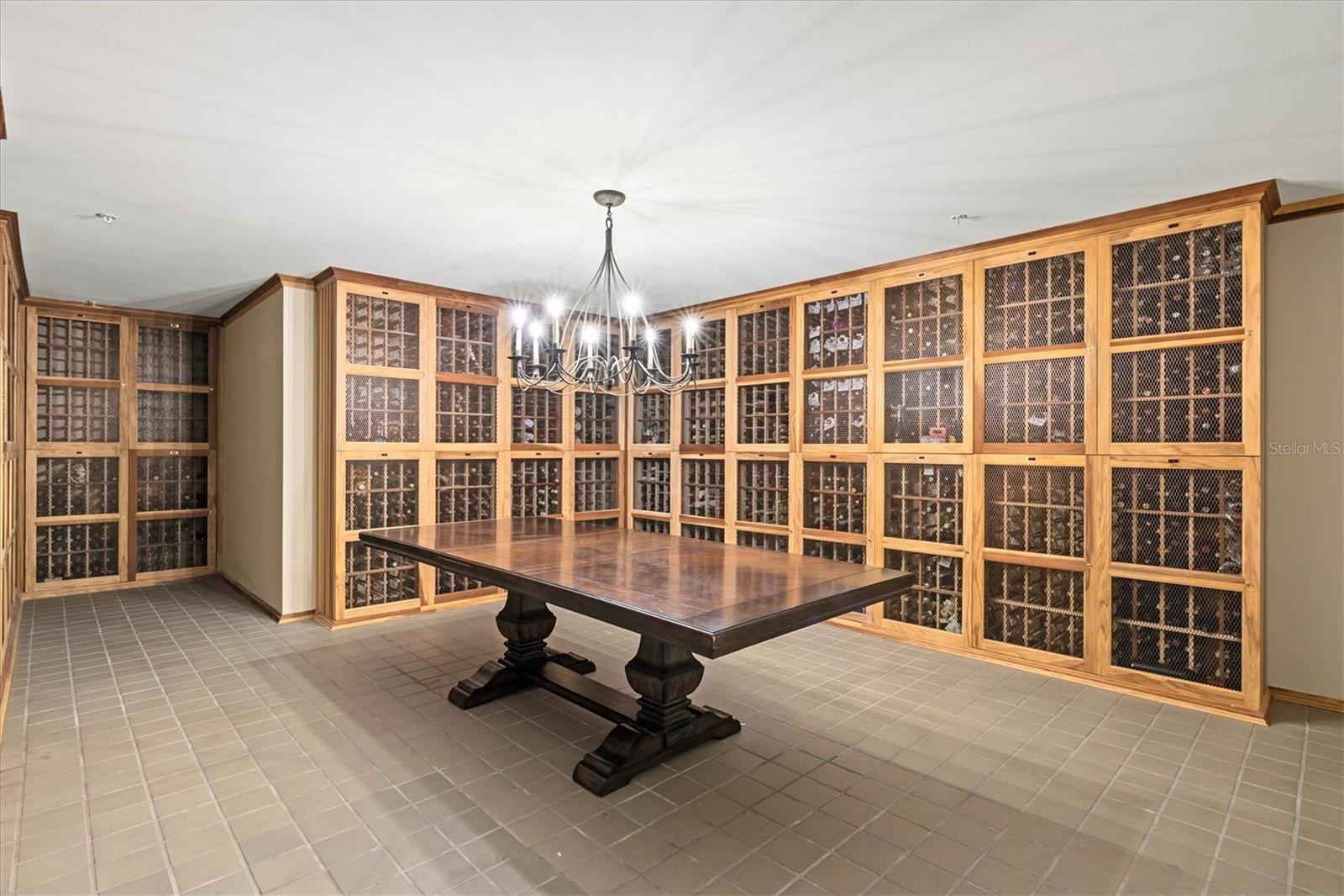 ALINARI - Residential