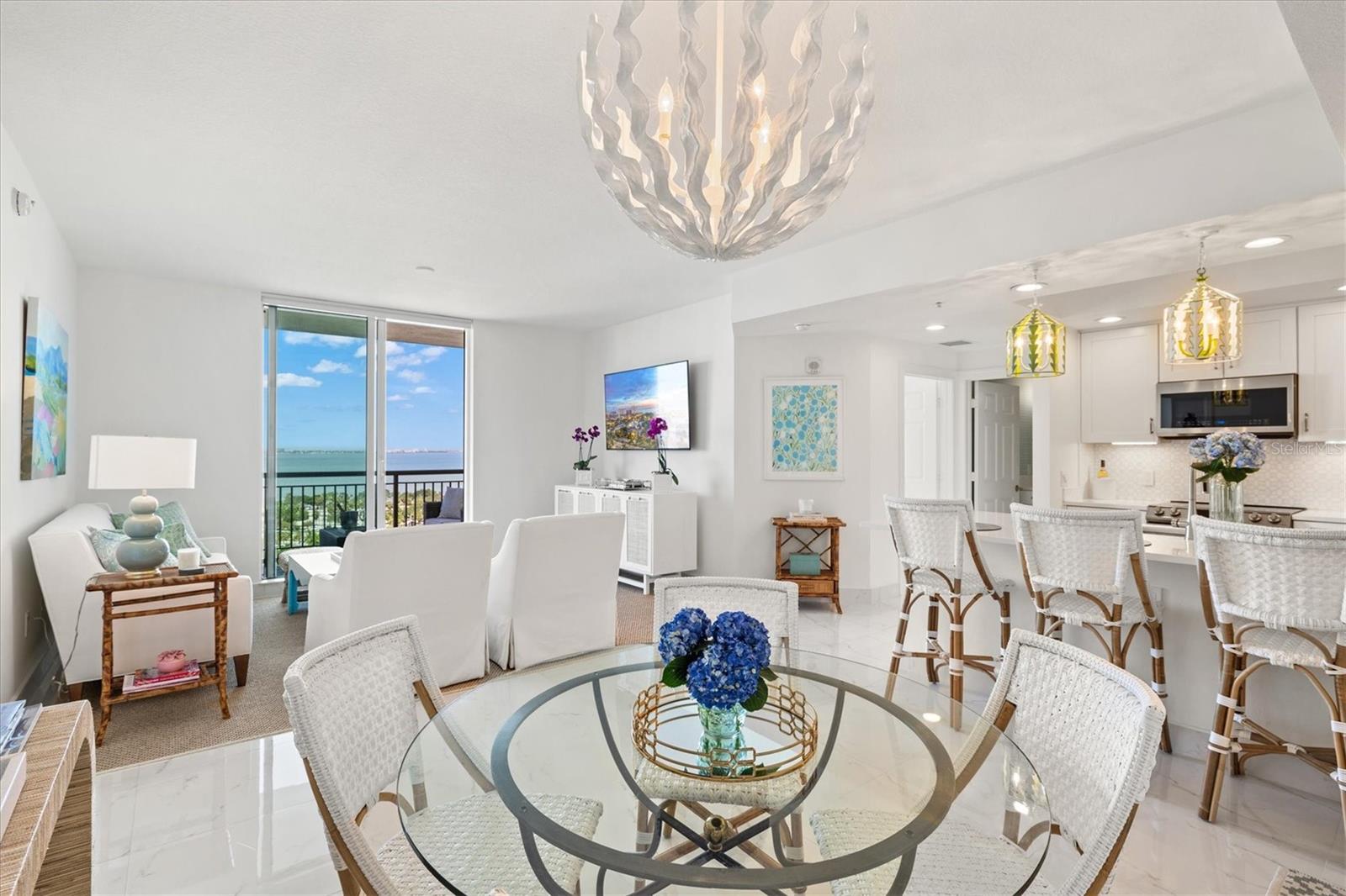 ALINARI - Residential