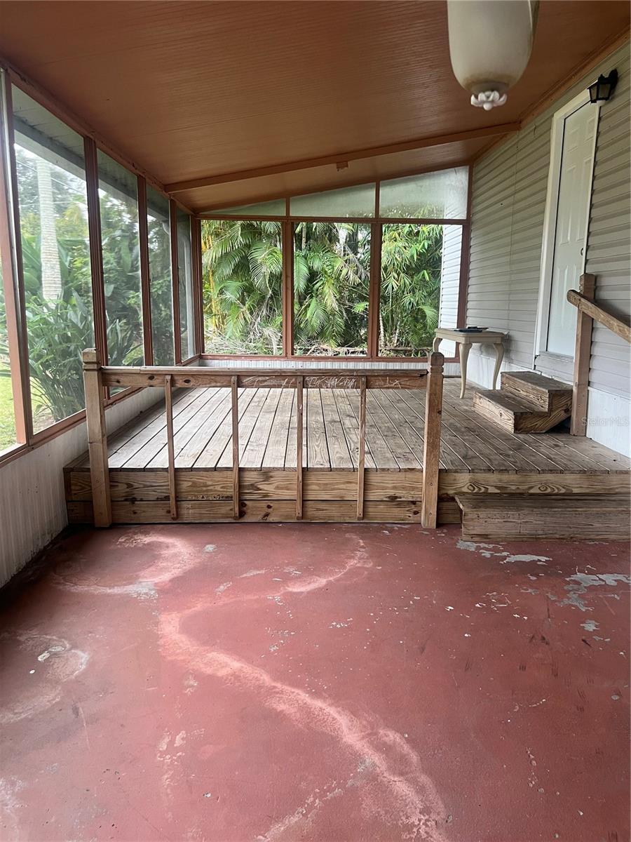 TAYLOR CREEK ISLES UNIT VII - Residential