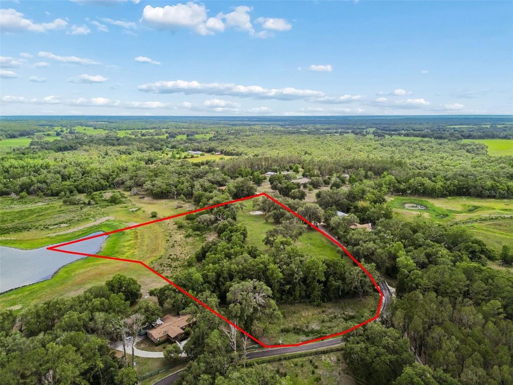 Photo of 000 Palomino Lakes Dr, Dade City, FL 33523 (MLS # TB8504791)