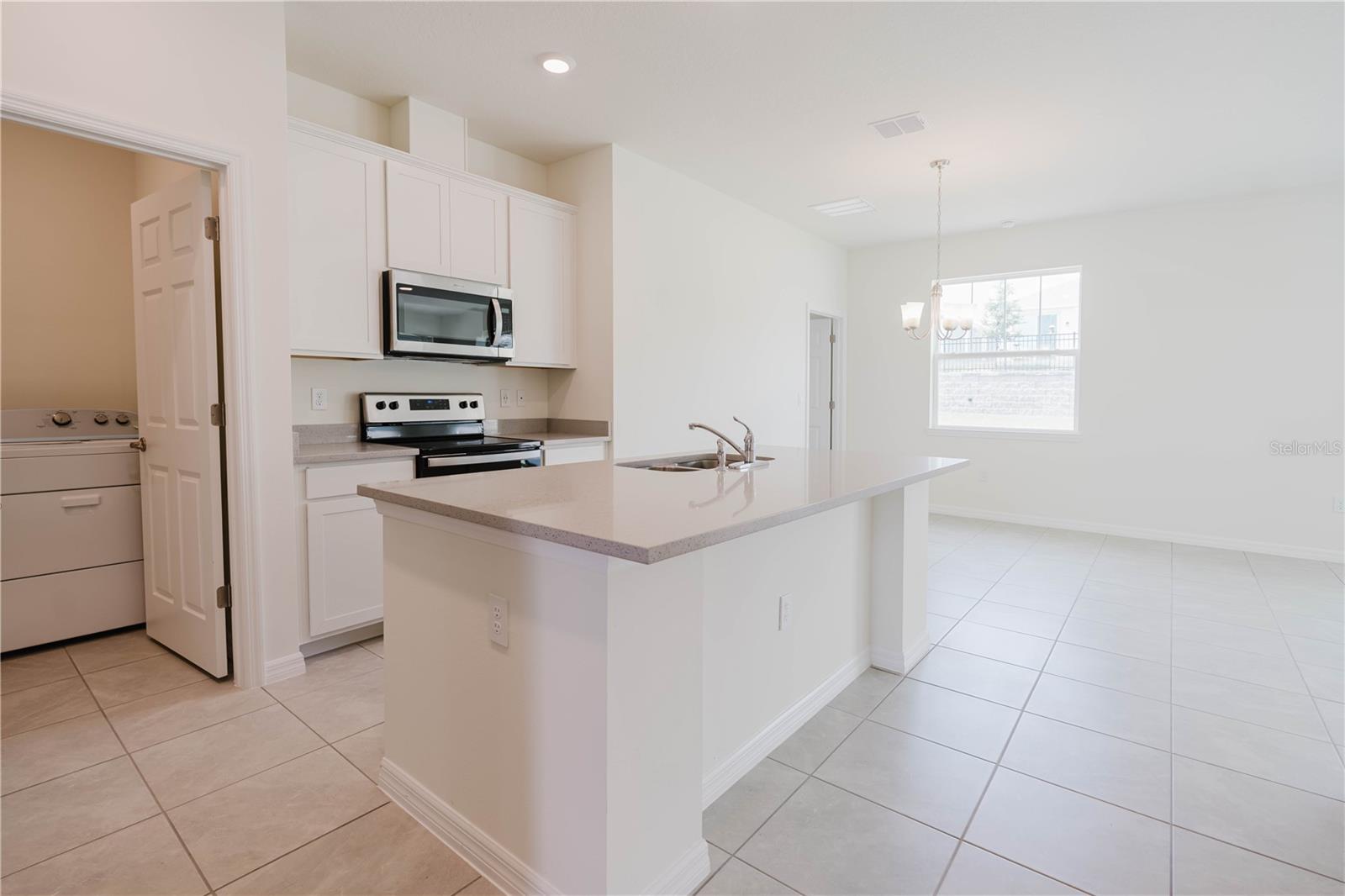 EDEN HILLS - Residential