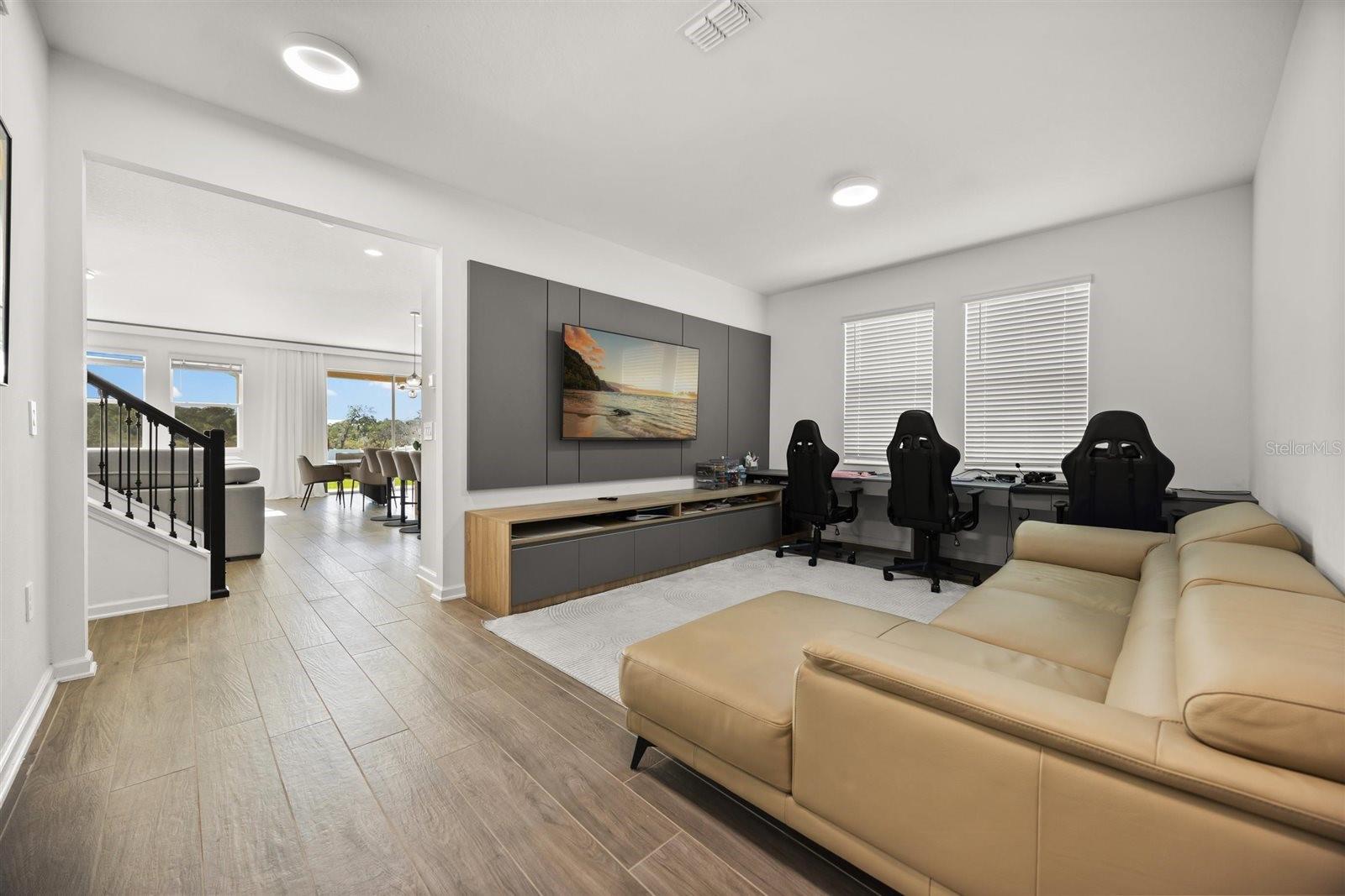 STOREY GROVE PH 5 - Residential Lease