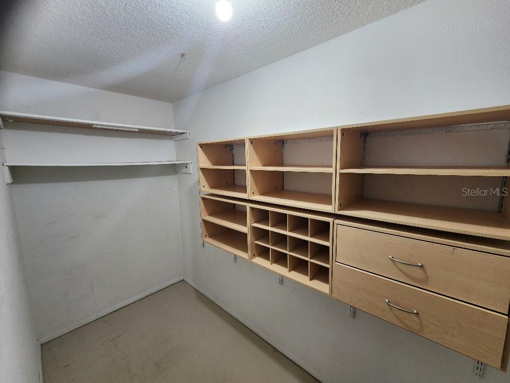 NEW SMYRNA BEACH - Residential