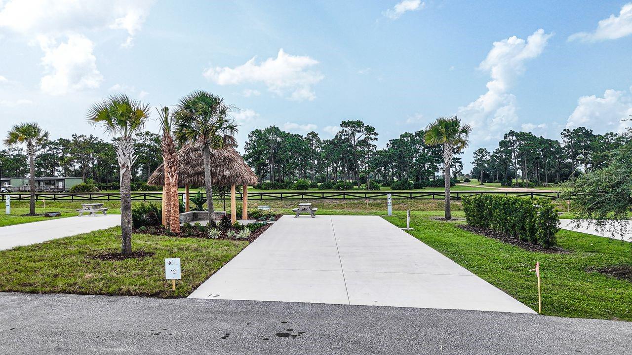 NONRESIDENTIAL CONDO - Land