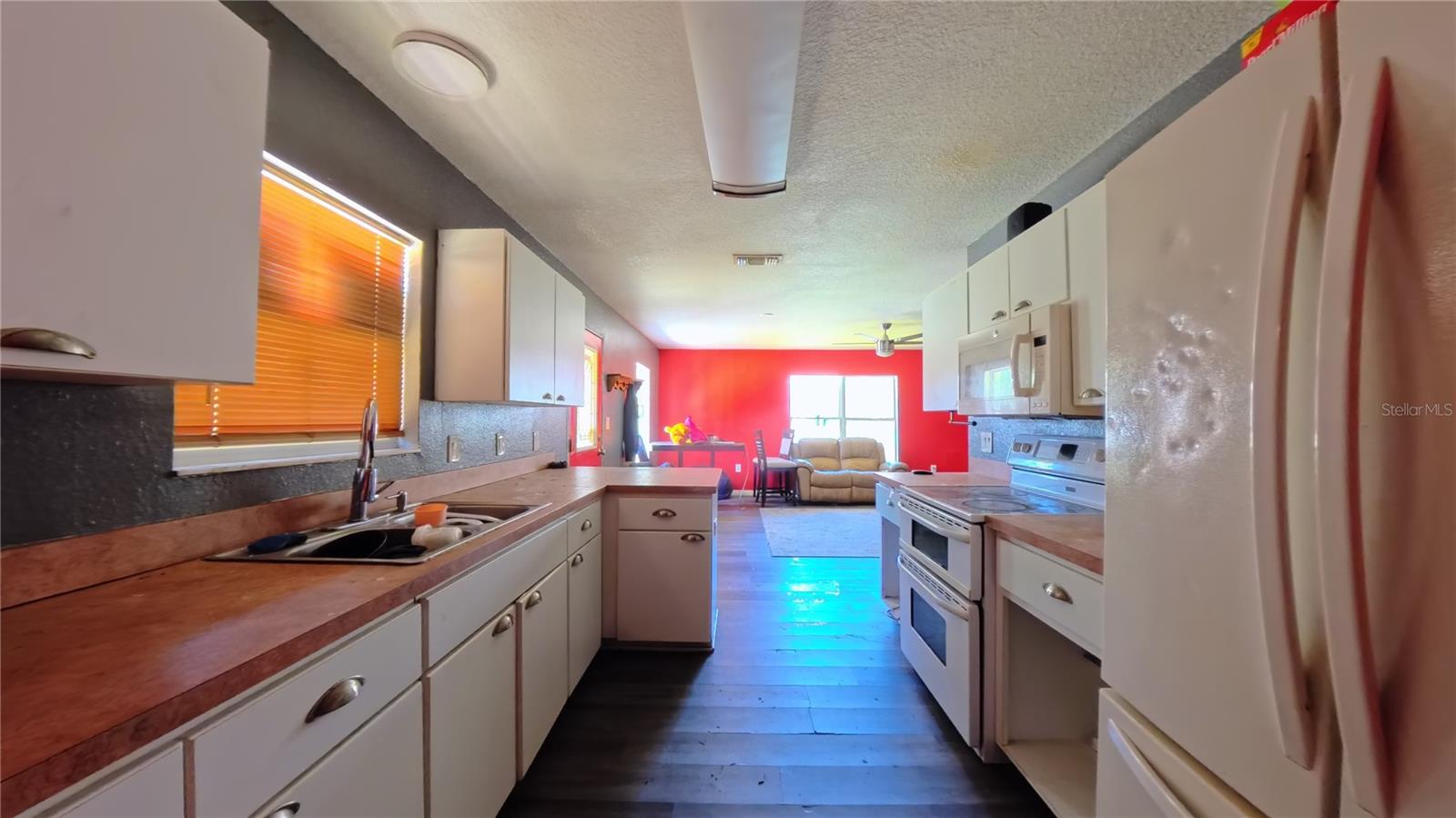 LEESBURG HANSONS ADD 01 - Residential