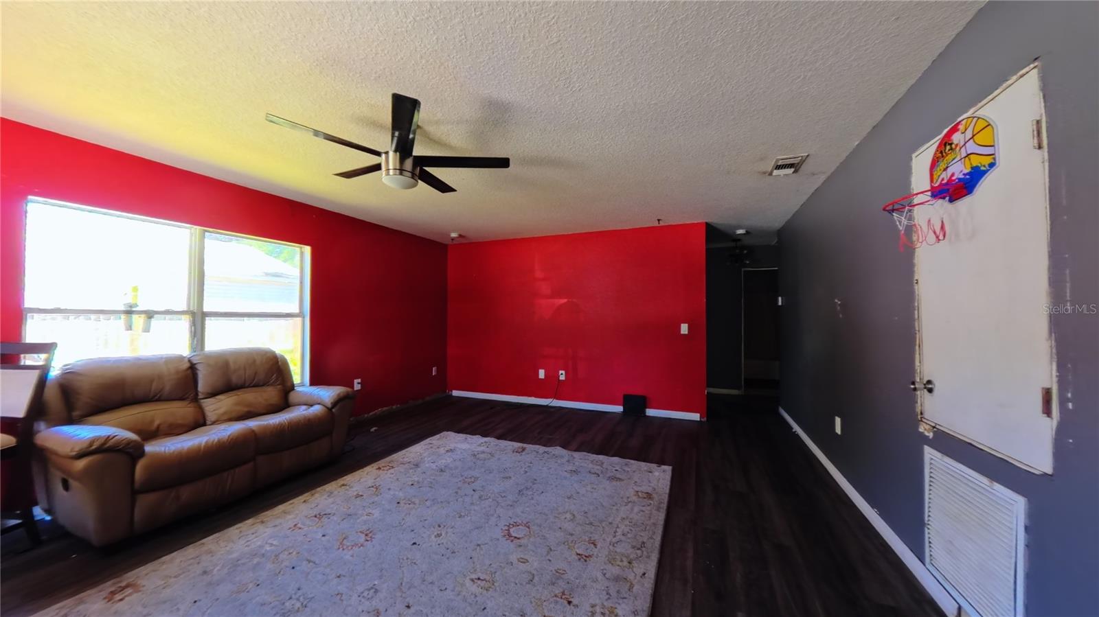 LEESBURG HANSONS ADD 01 - Residential