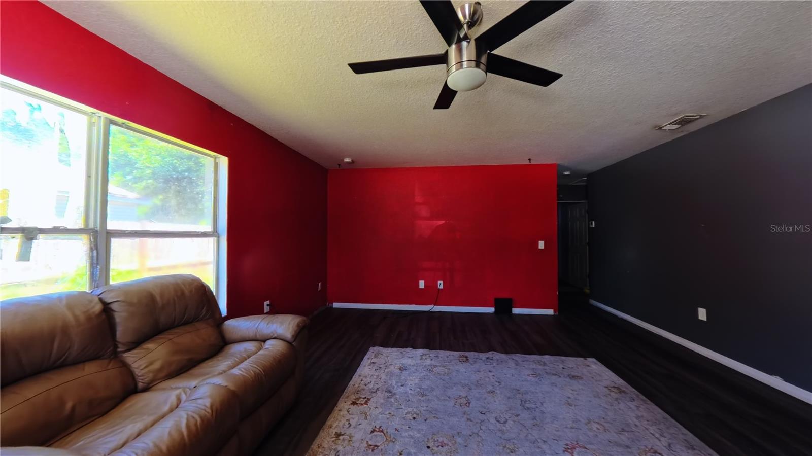 LEESBURG HANSONS ADD 01 - Residential