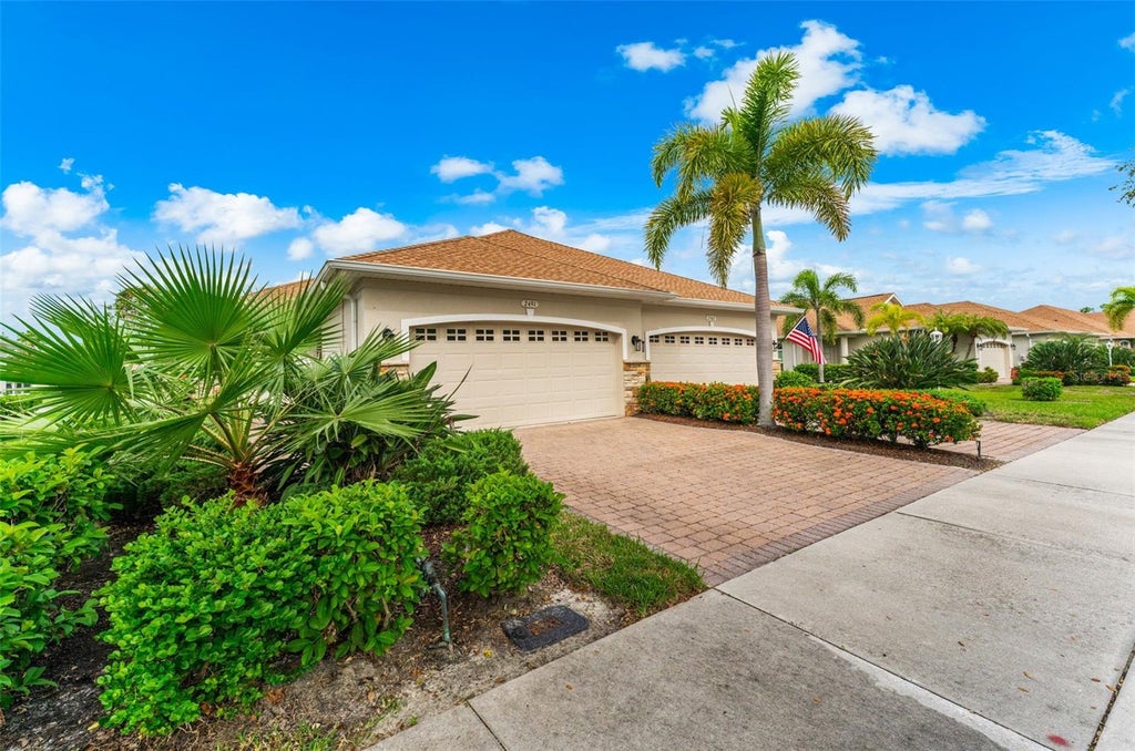 Photo of 2491 Cottonwood Lane, North Port, FL 34289 (MLS # N6145907)