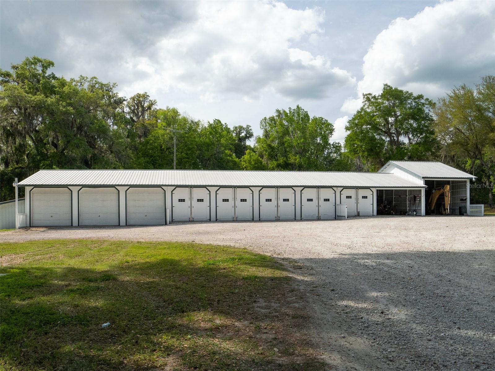 SOUTHERN VIEW FARM - Residential