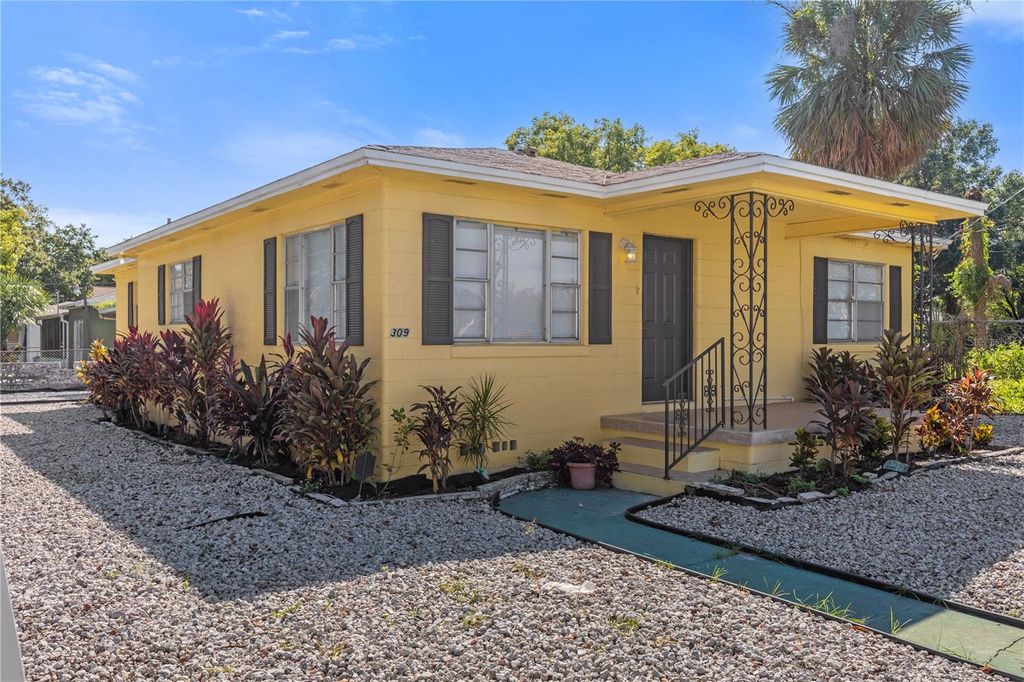 Photo of 309 N 22nd Street, Tampa, FL 33605 (MLS # TB8316262)