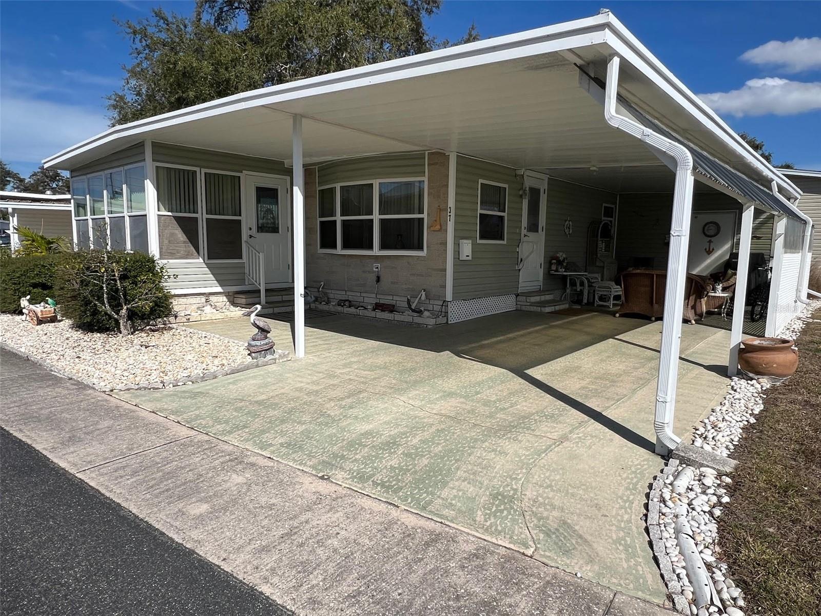 PALM HILL MOBILE HOME PARK UNREC - Residential