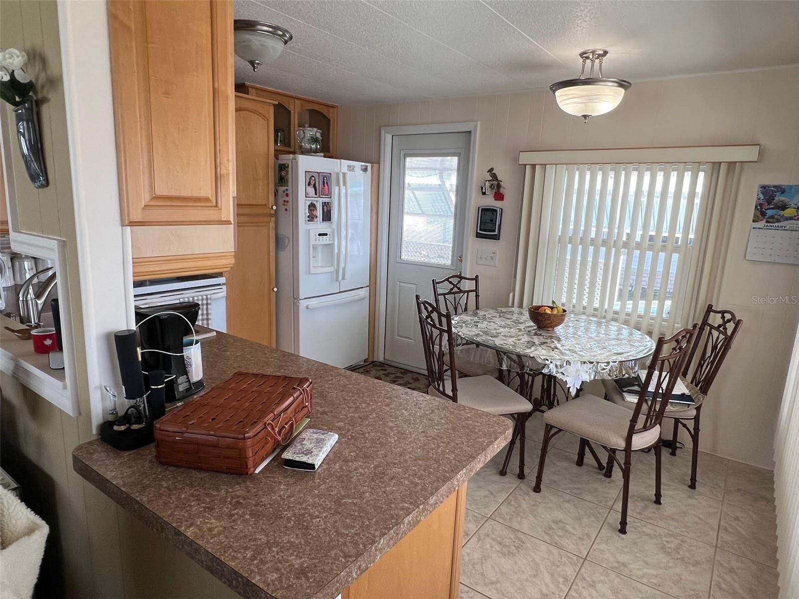 37 PINDO PALM STREET W