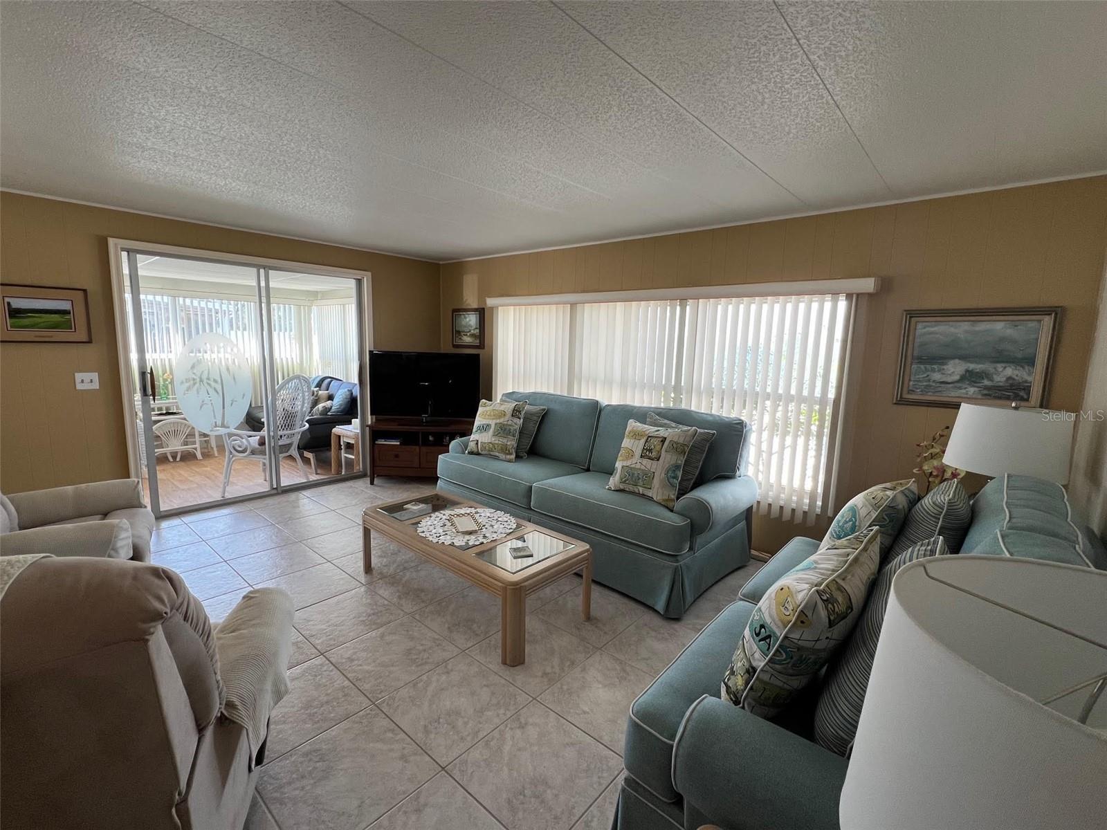 PALM HILL MOBILE HOME PARK UNREC - Residential