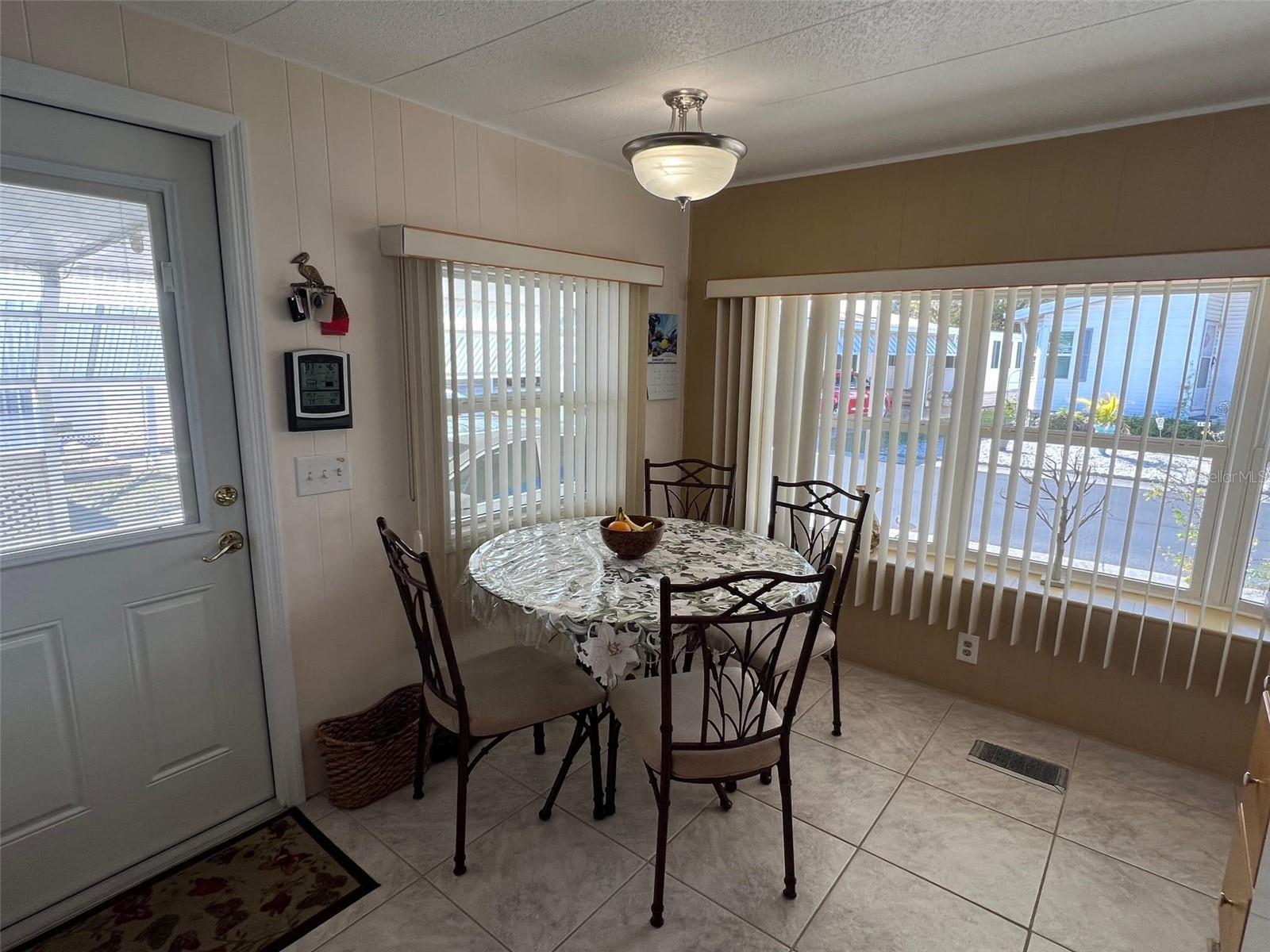 PALM HILL MOBILE HOME PARK UNREC - Residential