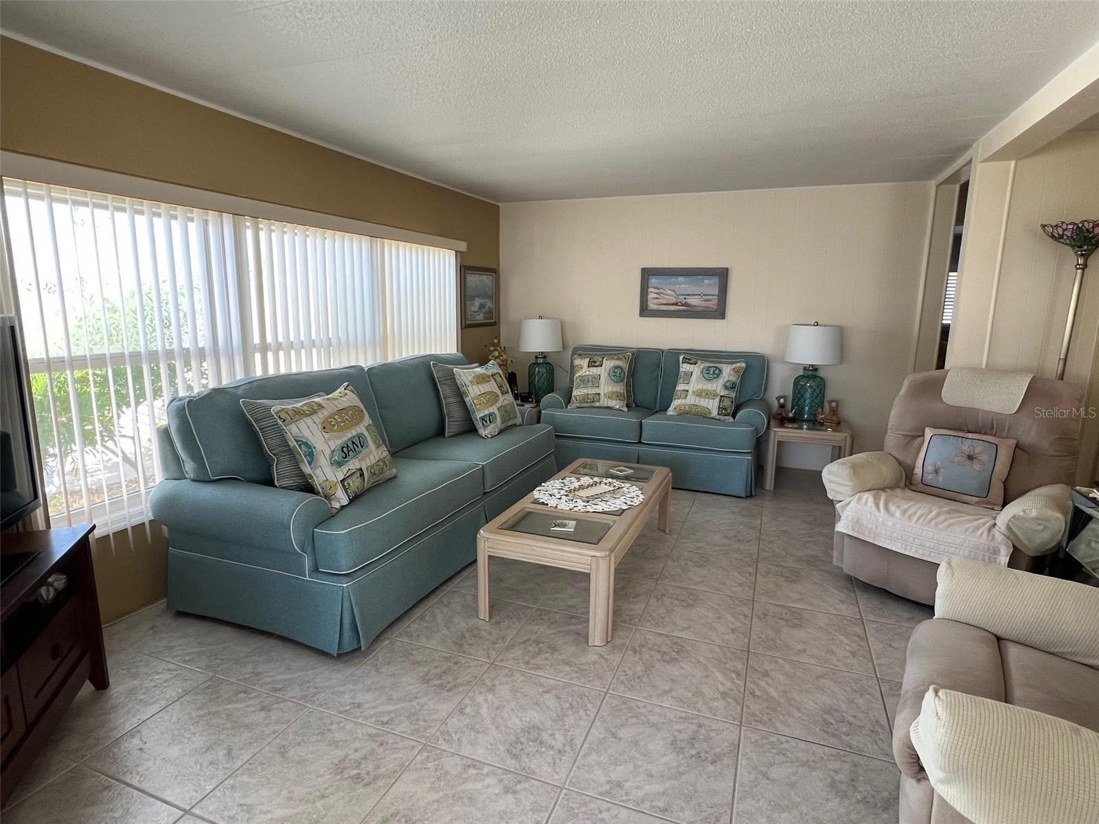 PALM HILL MOBILE HOME PARK UNREC - Residential