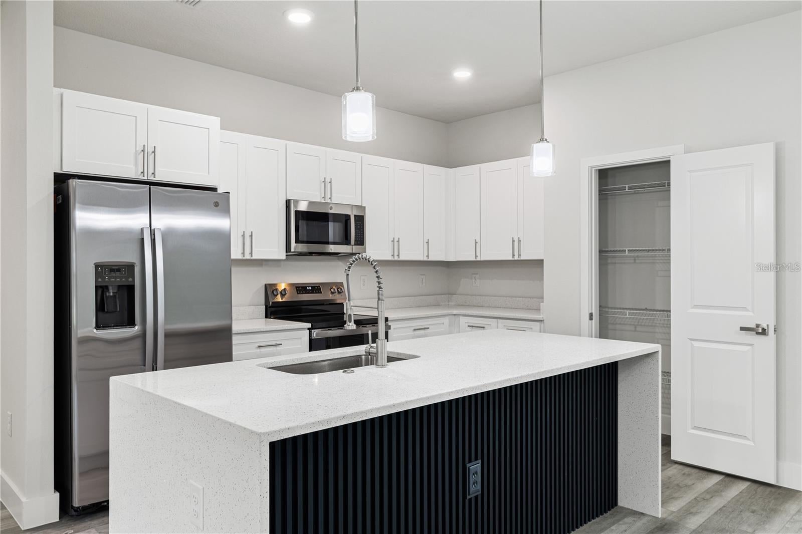 3900 SW 133RD LOOP