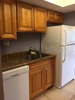 MILLENIUM PALMS BLDG 4757 - Residential