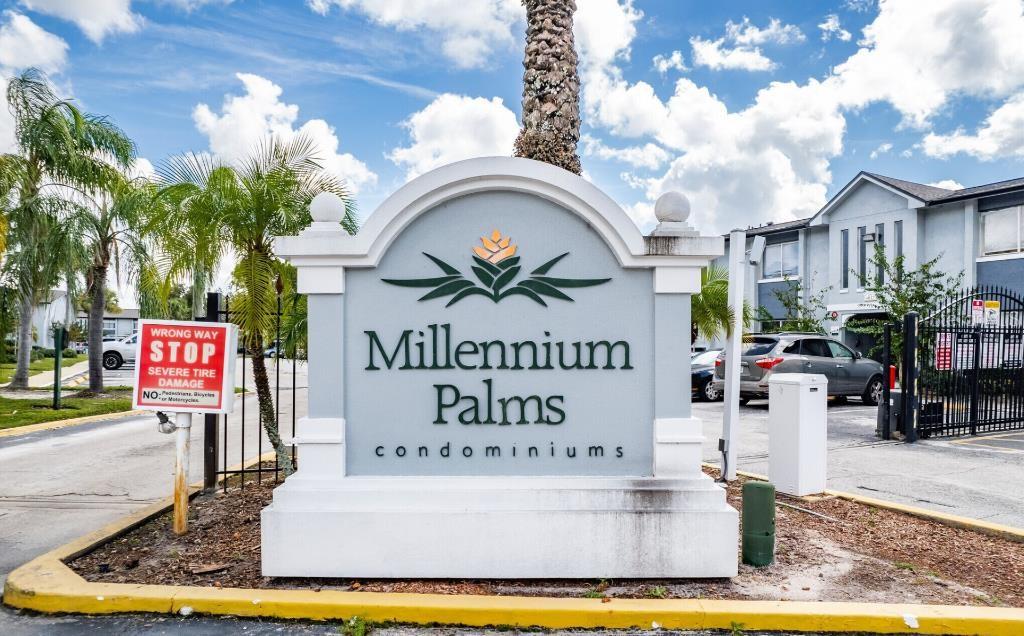 MILLENIUM PALMS BLDG 4757 - Residential