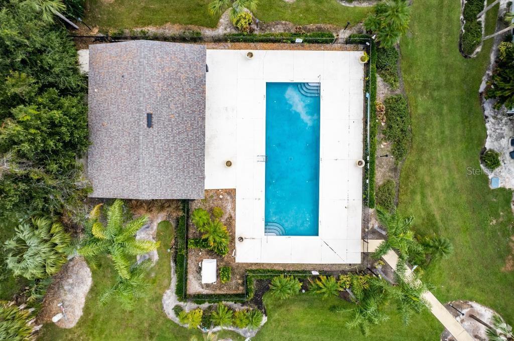 MILLENIUM PALMS BLDG 4757 - Residential