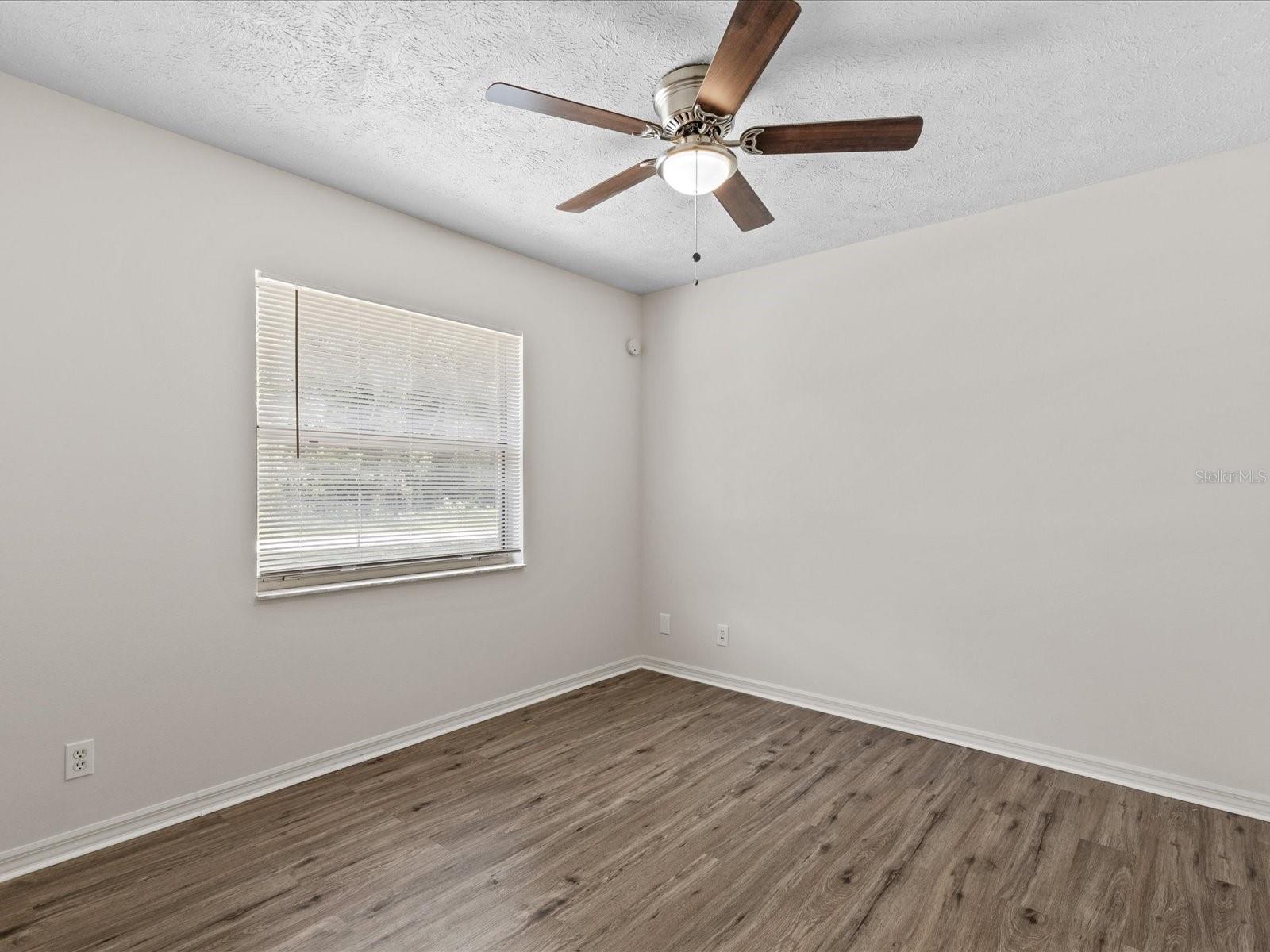 BELLEVIEW HEIGHTS ESTATE - Residential Lease