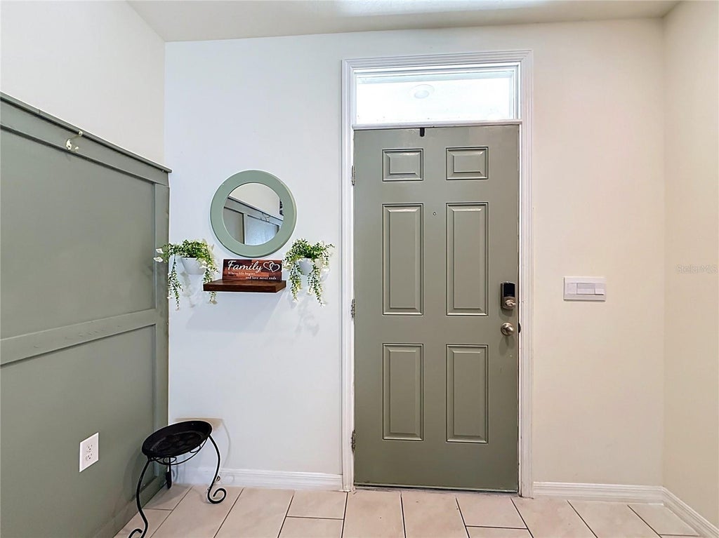 Photo of 182 Amberwood Way, Umatilla, FL 32784 (MLS # G5118759)