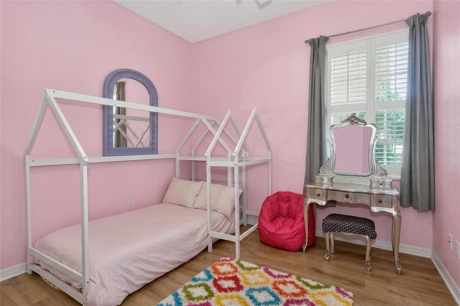 RIVER HILLS / FAIRWAY 01 - Residential