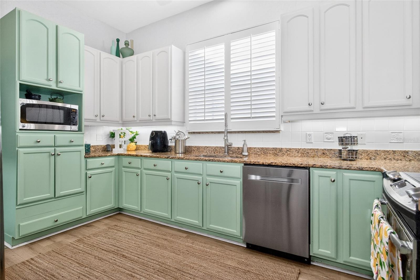 RIVER HILLS / FAIRWAY 01 - Residential