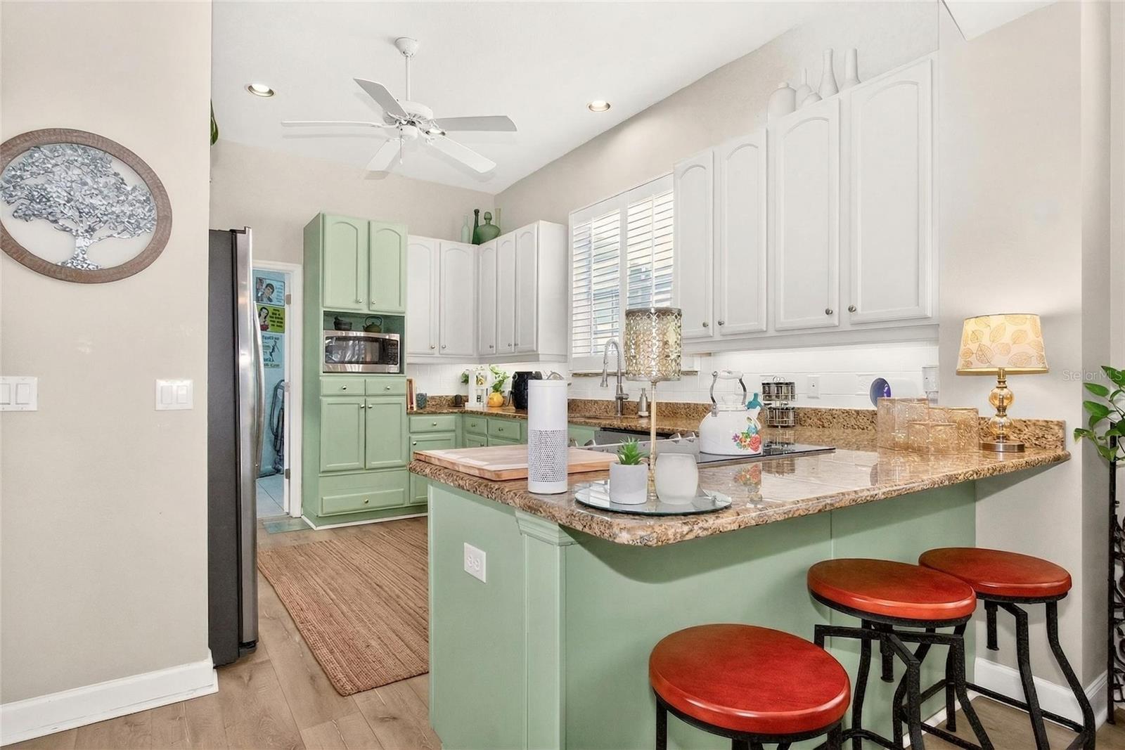 RIVER HILLS / FAIRWAY 01 - Residential