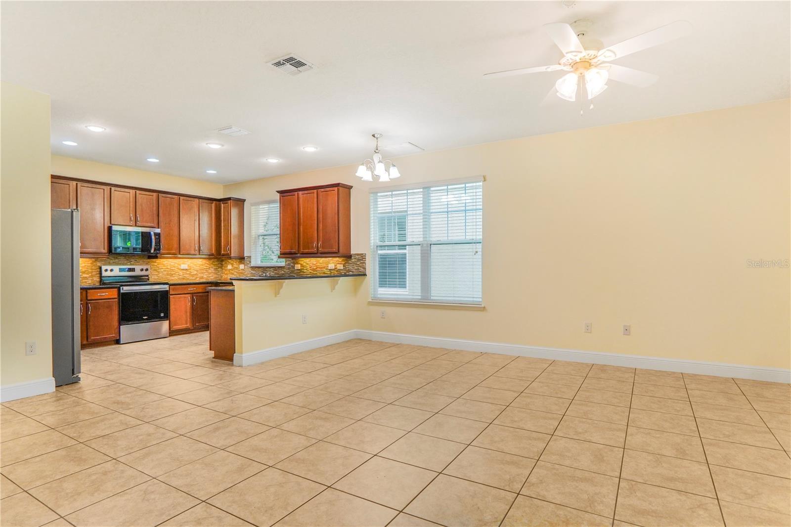 WINDERMERE TRLS PH 1C - Residential Lease